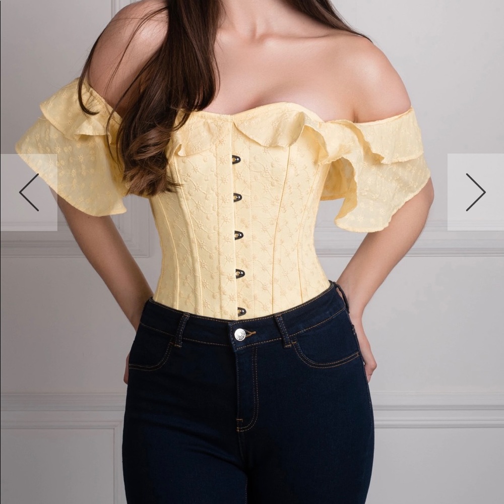 YELLOW EMBROIDERY CORSET TOP WITH FRILLED SLEEVE